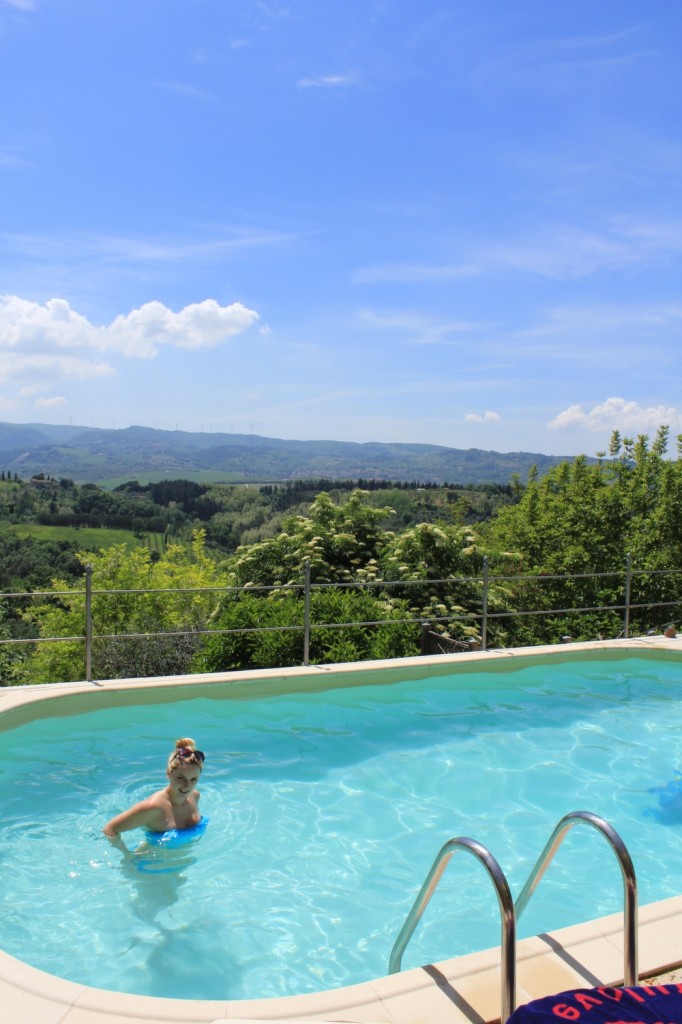 honeymoon in tuscany hollygoeslightly in pool