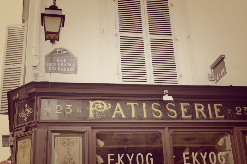 a sunday in paris hollygoeslightly patisserie