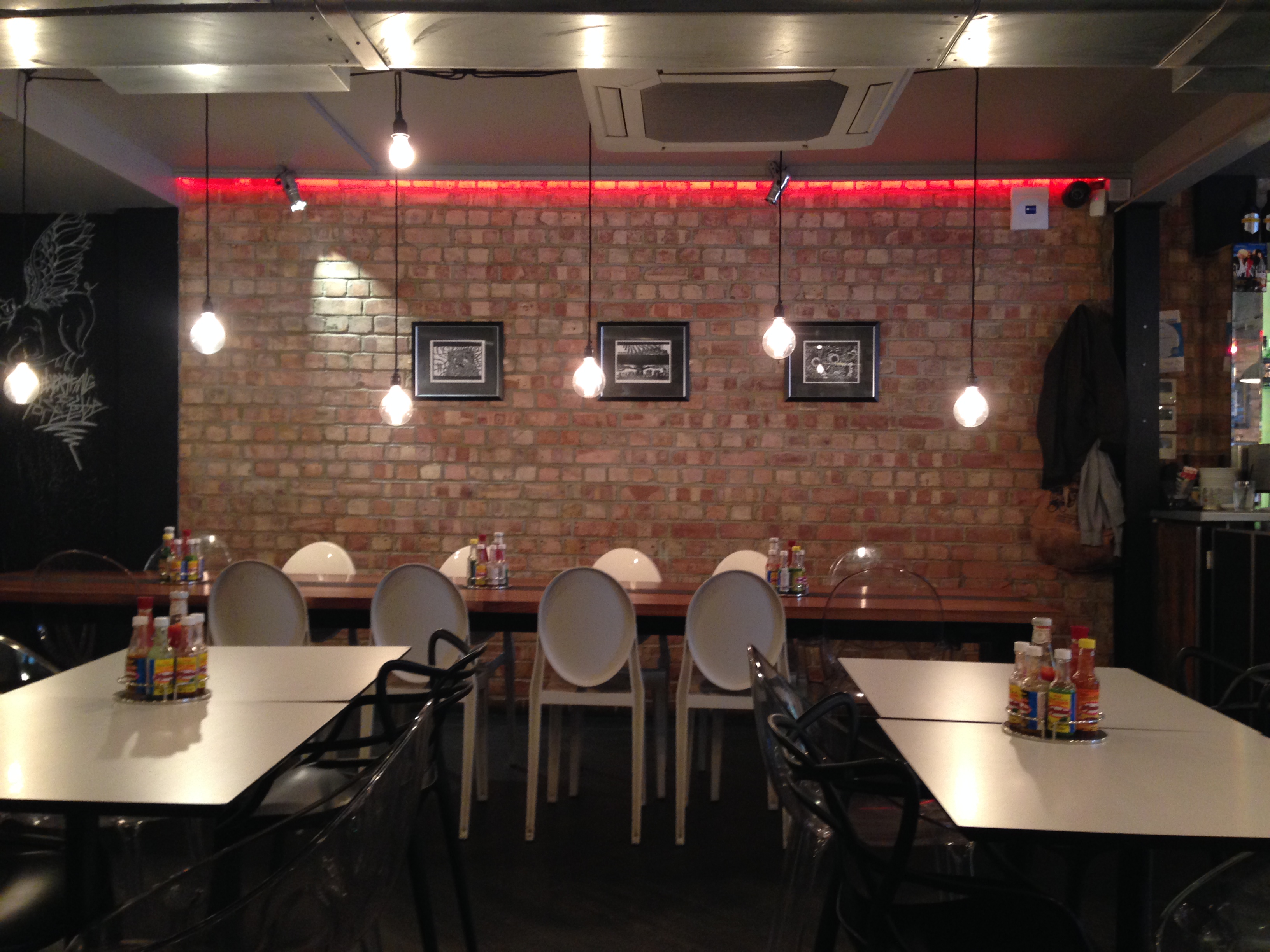 Chuck Burger Bar – Hatch End