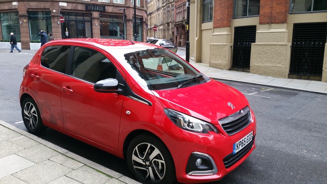 Manchester Christmas Markets with Peugeot 108