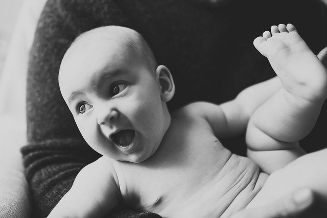 a family lifestyle photoshoot baby shouting hollygoeslightly