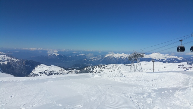 skiing in flaine part 2 cable cars hollygoeslightly