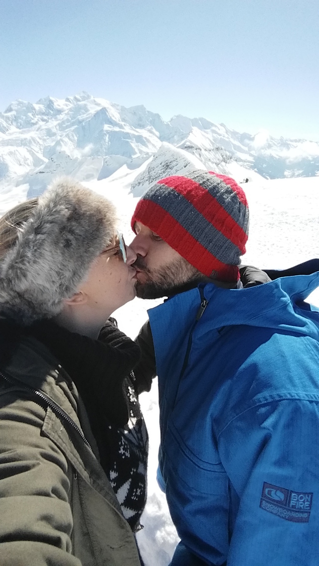 skiing in flaine part 2 kissing hollygoeslightly