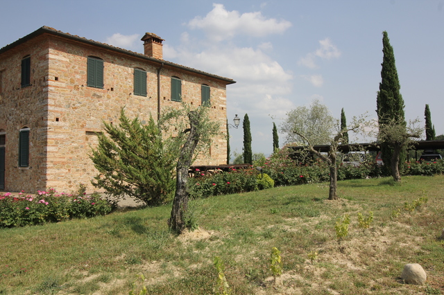 Wine tasting in Tuscany – Fattoria Fibbiano