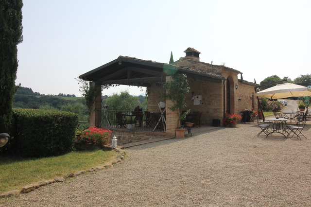 wine tasting in tuscany fattoria fibbiano terrace hollygoeslightly
