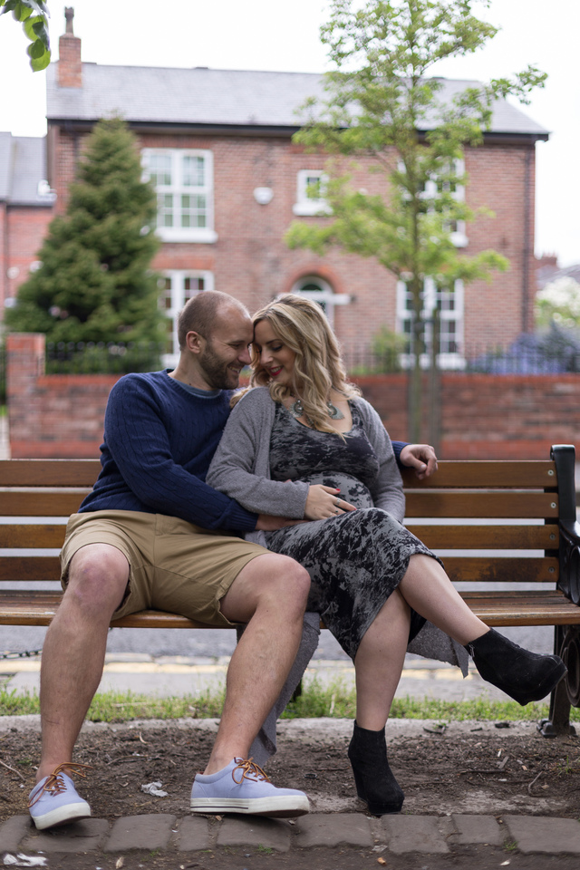 maternity photoshoot in the woods park bench hollygoeslightly