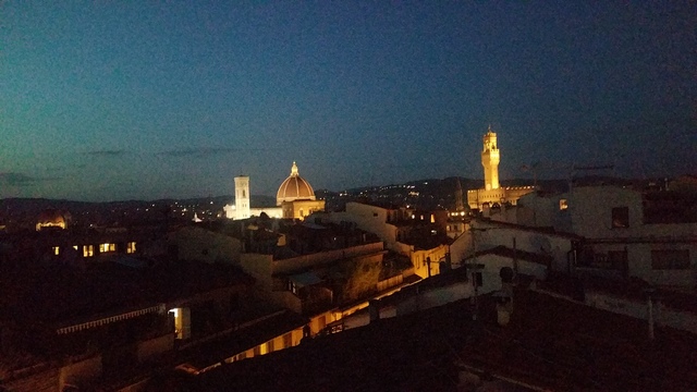 romantic evening in florence nighttime hollygoeslightly