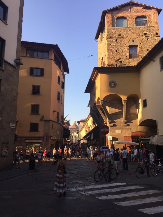 romantic evening in florence ponte vecchio hollygoeslightly