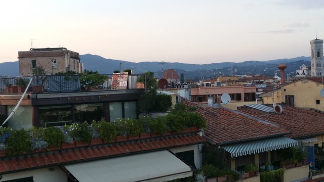 romantic evening in florence rooftops hollygoeslightly