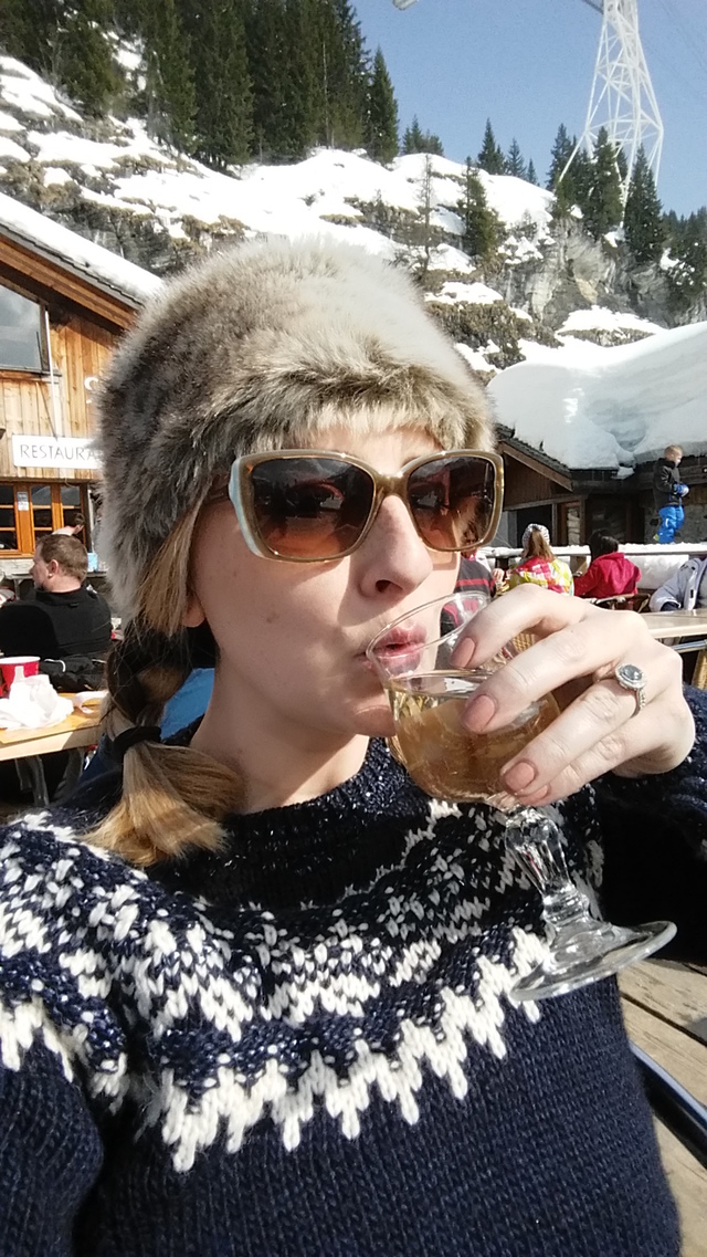 skiing in flaine part 3 food slopes drinking hollygoeslightly
