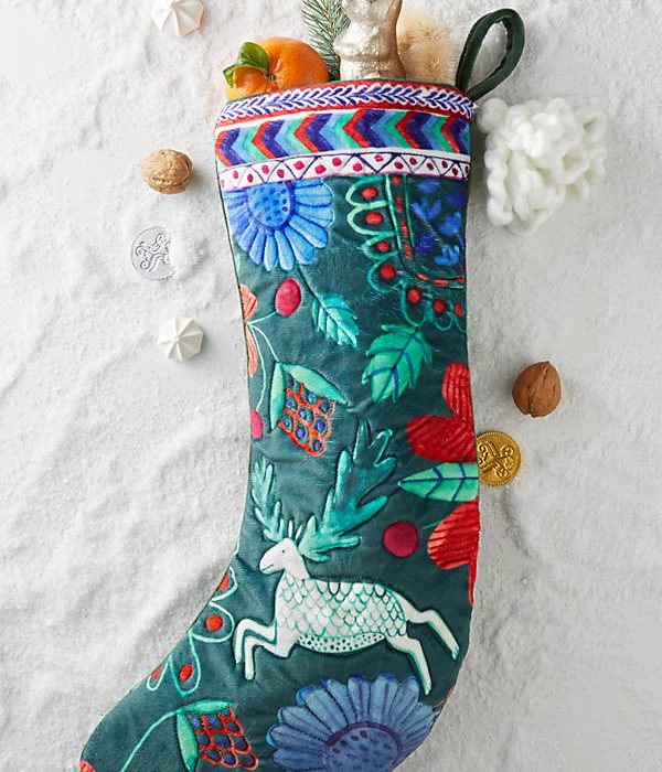 Christmas Home Decor Ideas Holly Goes Lightly - Celtic Home Decorating Ideas For Christmas Christmas Home Decor Ideas Holly Goes Lightly - Celtic Home Decorating Ideas For Christmas