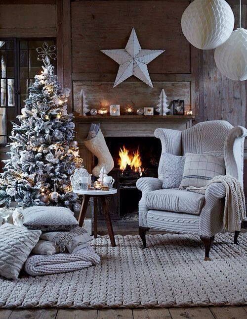 christmas home decor ideas traditional hollygoeslightly