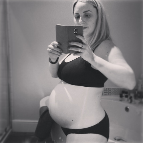 throwback Thursday pregnancy bump 16