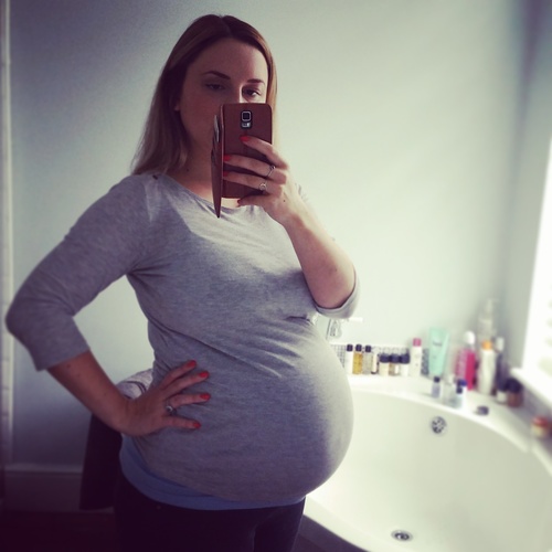 throwback Thursday pregnancy bump 27