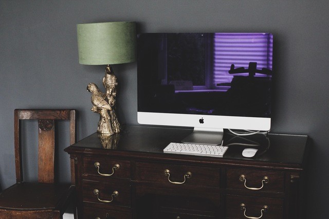 The finishing touches to our Luxury Home Office