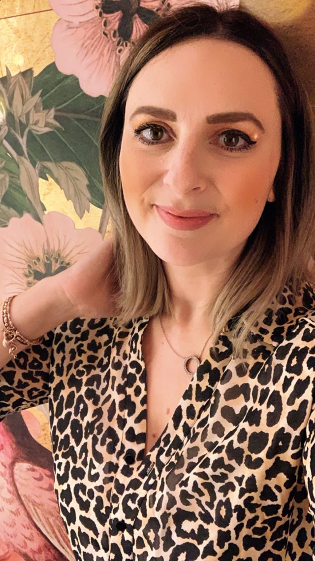 fashion in my thirties leopard dress selfie hollygoeslightly