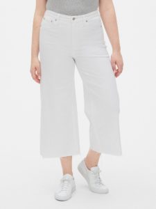 summer bargains you need to buy now high rise white jeans hollygoeslightly
